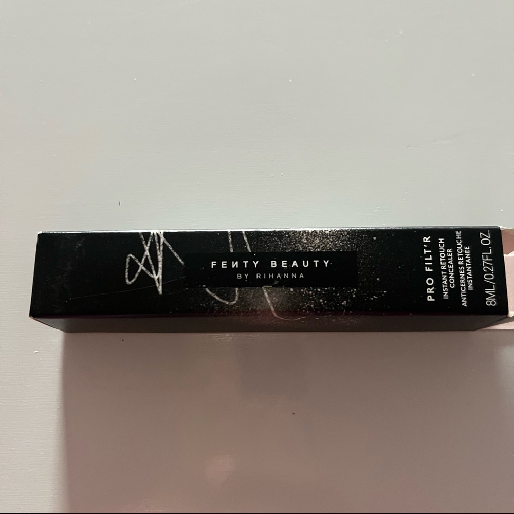 Fenty Beauty Pro Filt’r Instant Retouch Concealer 8ML/0.27 FL oz